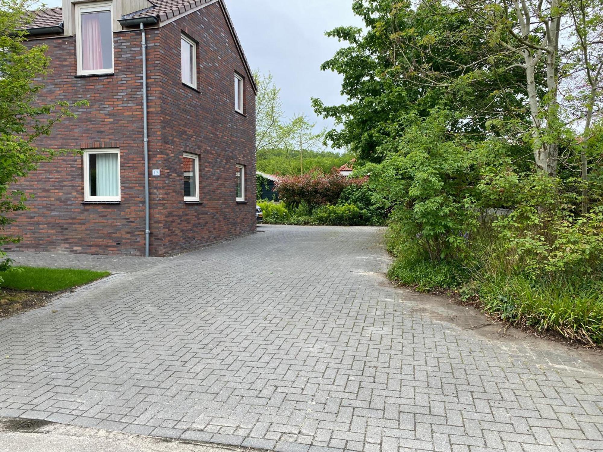 Villa Riverside Met Hottub, Eigen Aanlegsteiger, Zwemtrap, Trampoline En Kano'S Zeewolde Exteriör bild
